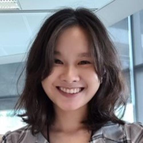 May Inn Sim headshot
