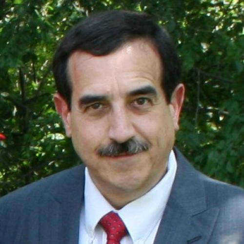 Juan Fernandez-de-Castro headshot