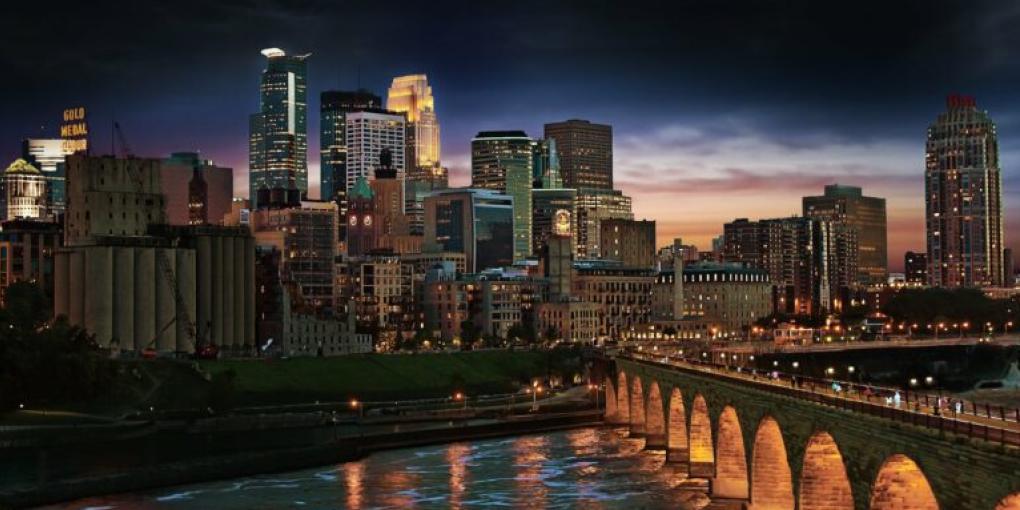 Stone Arch Bridge Minneapolis Skyline