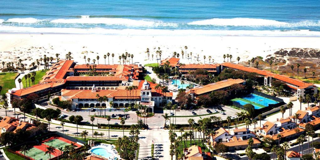 Zachary Dunes on Mandalay Beach Hotel