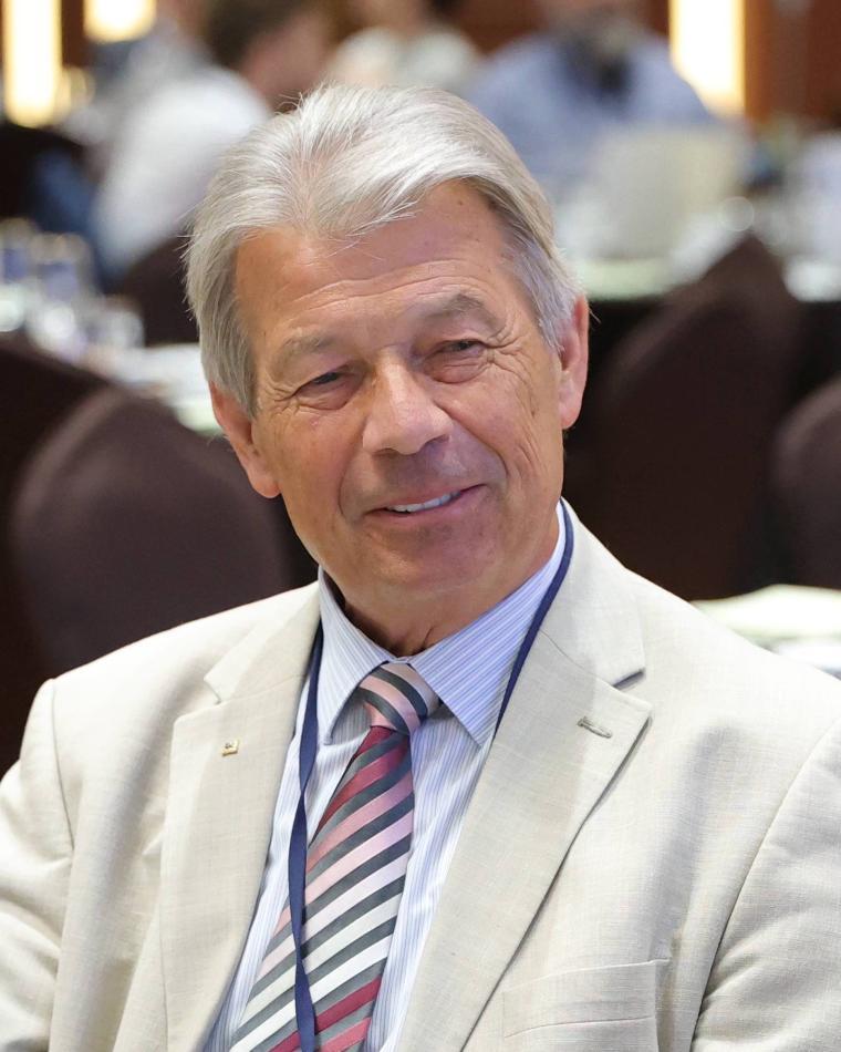 Jan K. Sykulski