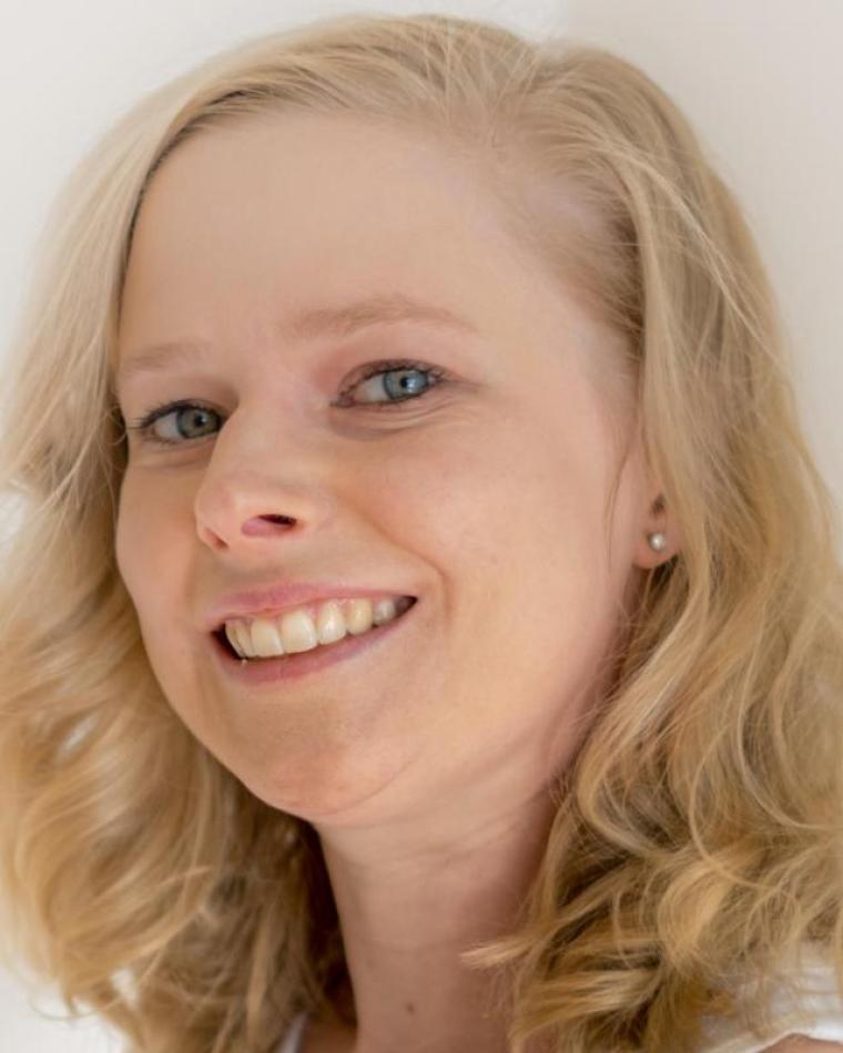 Michelle Jamer headshot