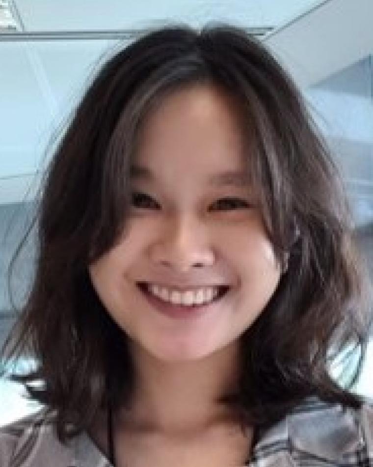 May Inn Sim headshot
