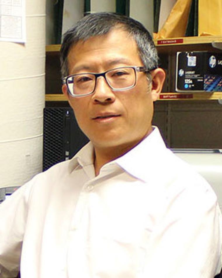 Mingzhong Wu