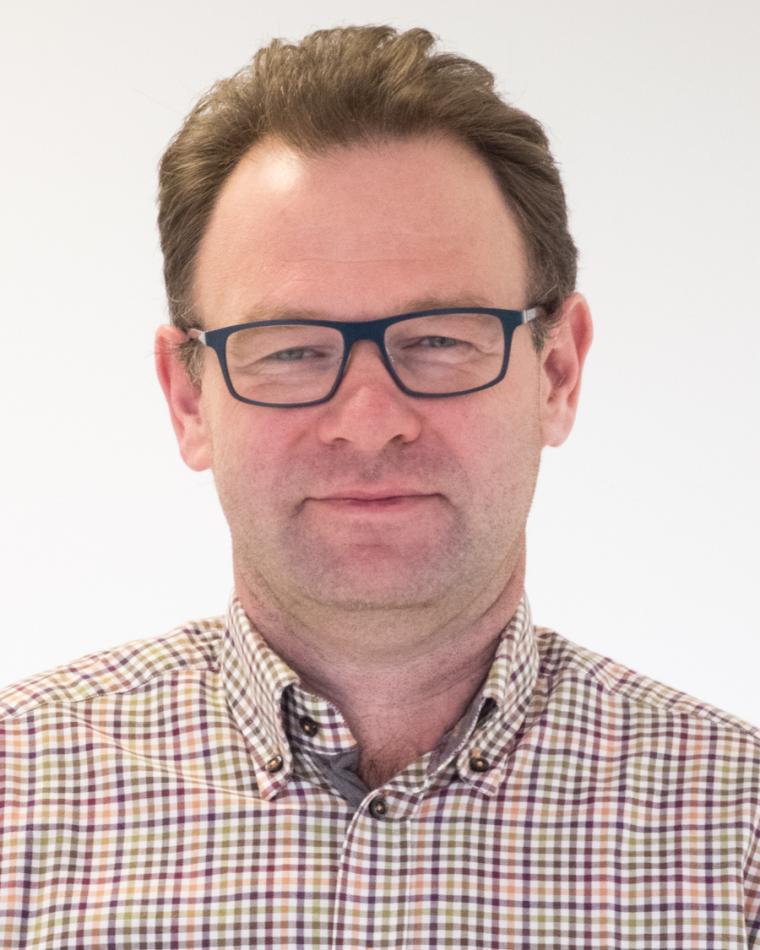 Luc Dupré headshot