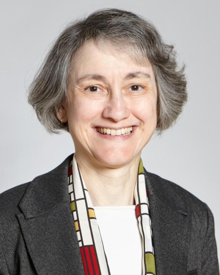 Laura Heyderman headshot