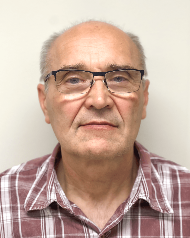 Mikhail Kostylev headshot